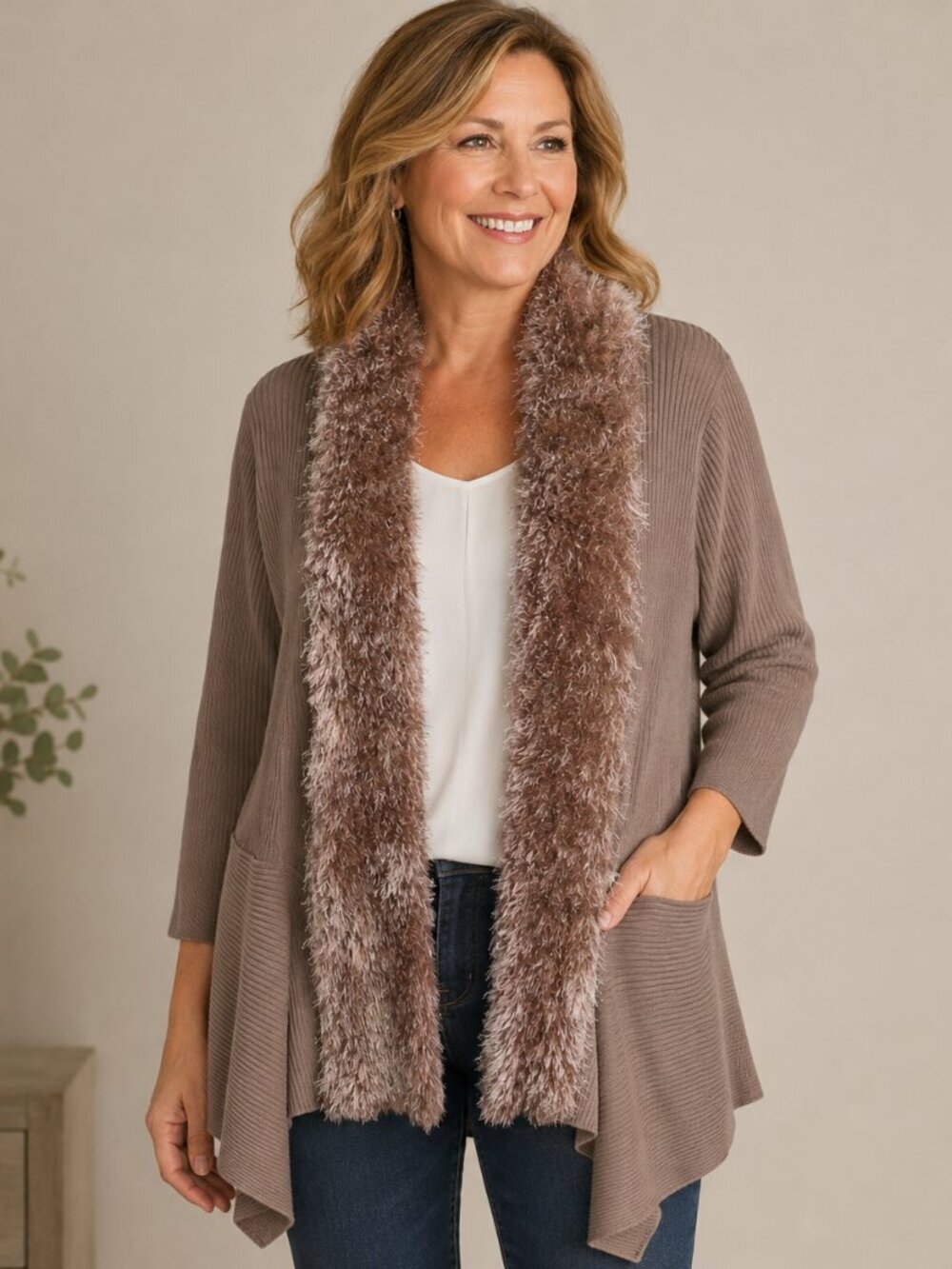 Lauren Michelle Woman 2X Beige Taupe Faux Fur Open Front Cardigan Sweater Duster